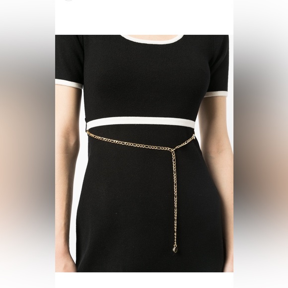 b+ab
Two-tone knitted
dress set
Size S - Picture 7 of 9